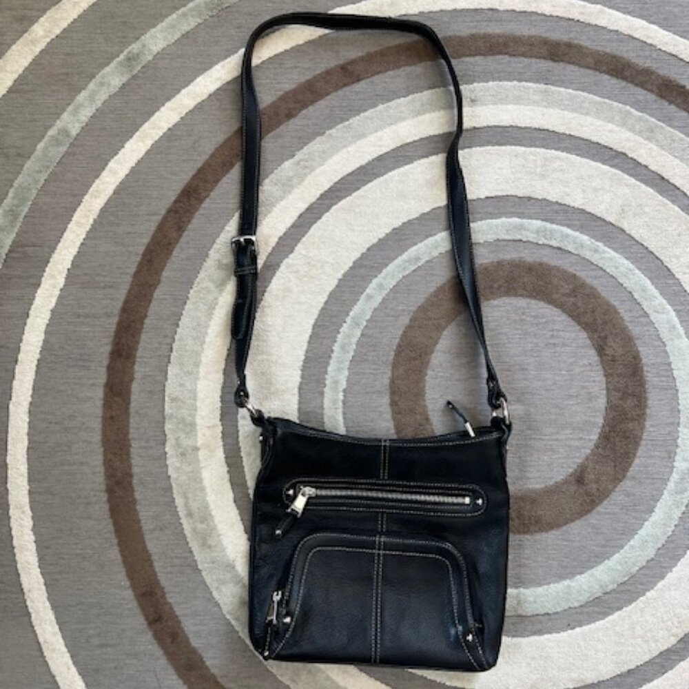 VINTAGE Tignanello Lined Leather Crossbody Black Bag - Picture 4 of 15